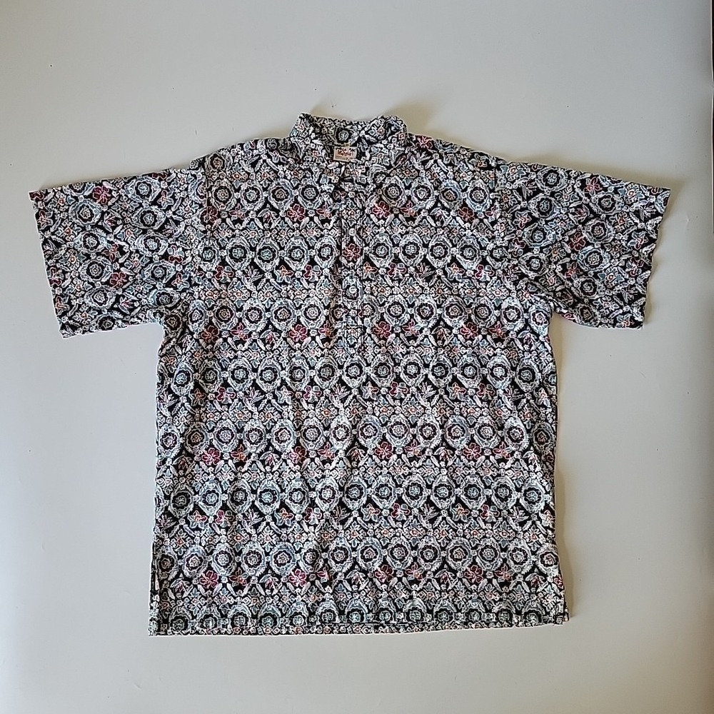 Go Barefoot Quarter Button Hawaiian Shirt Collared‎ Short Sleeve Resort Travel